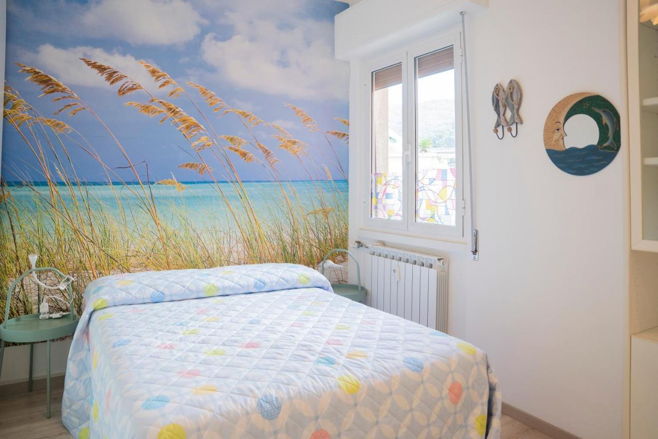 073 - Casa Rapallo con Attico privato, 10 minuti Mare Spiaggie a piedi Esterno foto