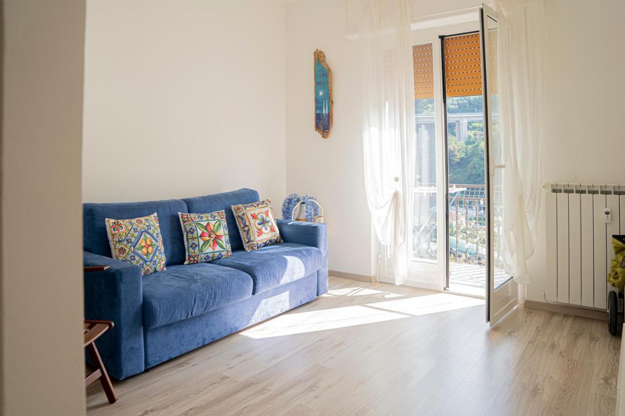 073 - Casa Rapallo con Attico privato, 10 minuti Mare Spiaggie a piedi Esterno foto