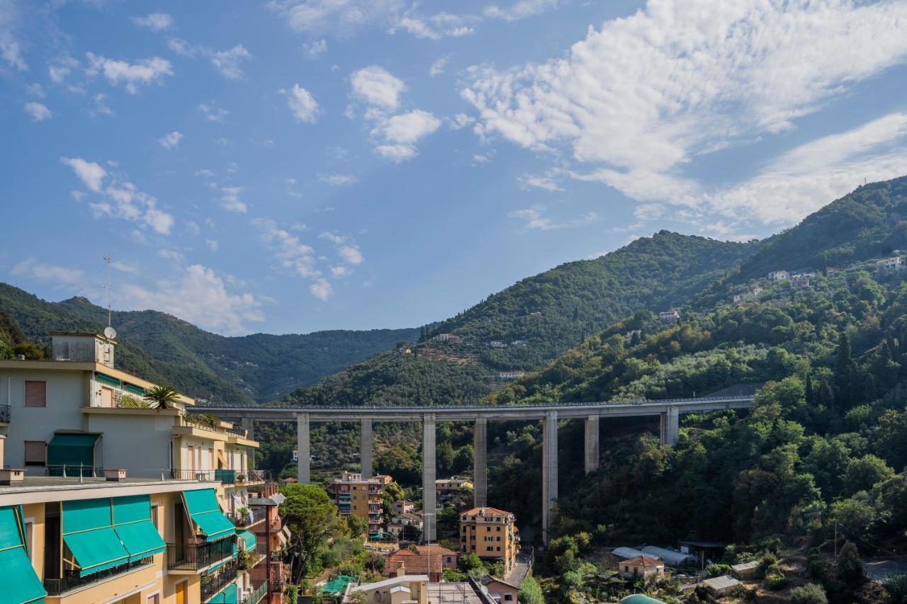 073 - Casa Rapallo con Attico privato, 10 minuti Mare Spiaggie a piedi Esterno foto